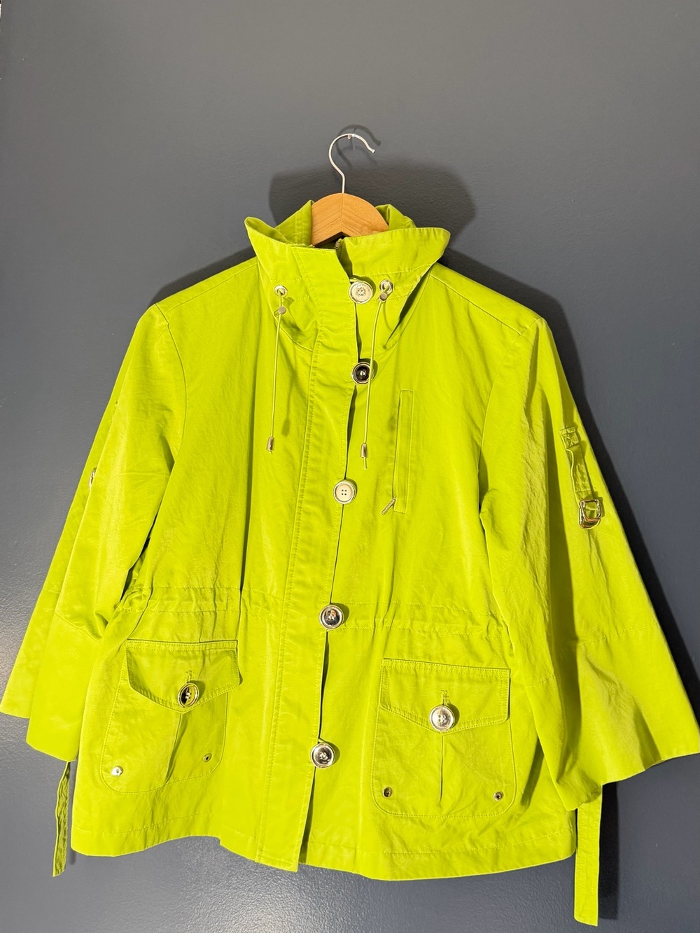 Y2K Vintage women’s Ann Klein Lime Green/ Green water resistant Rain Coat Jacket